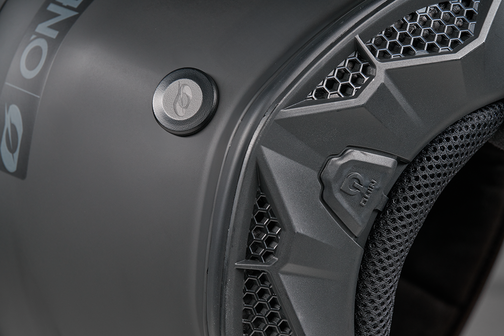 Ендуро каска O'NEAL SIERRA RS ECHO BLACK/GRAY V.26