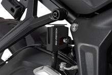 Протектор съд спирачна течност SW-MOTECH BRAKE RESERVOIR GUARD z