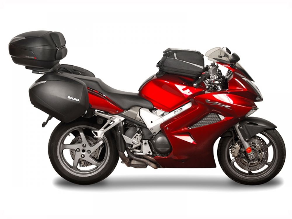 Монтажен комплект за куфари SHAD 3P SYSTEM HONDA VFR 800 '02-'13