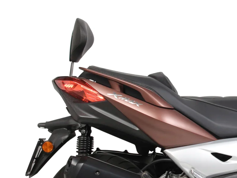 Монтажен комплект за облегалка SHAD YAMAHA XMAX 125/300/400 TRICITY 300