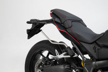 Разделител за чанти SW-MOTECH PANNIER SPACER BLAZE CB 650 R 19