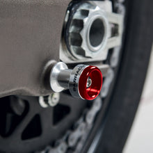 Цветна приставка за АДАПТЕР ЗАДНА СТОЙКА BARRACUDA RED